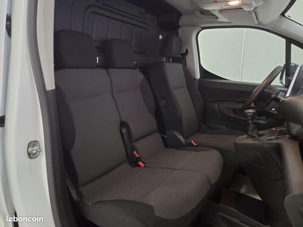 CITROEN BERLINGO 1.5 BlueHDi S&S - 100 III FOURGON Fourgon M Driver 650 kg PHASE 1 (image 12)