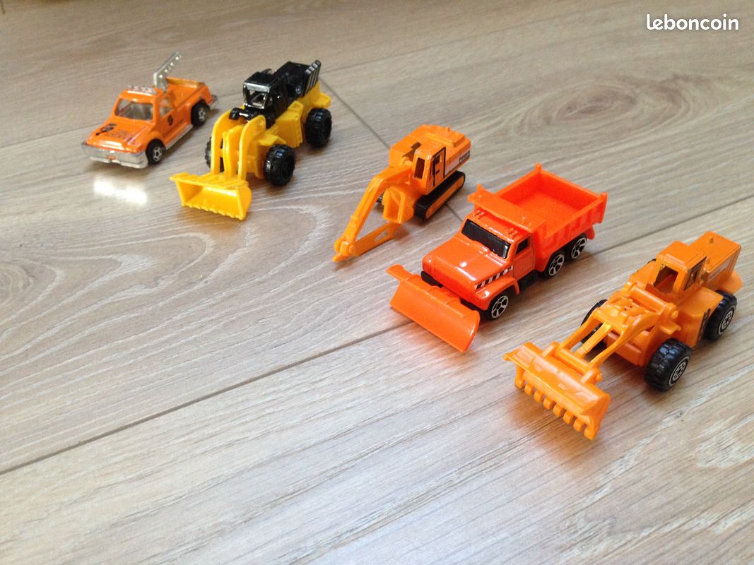 Voitures miniatures chantier bon état (image 2)