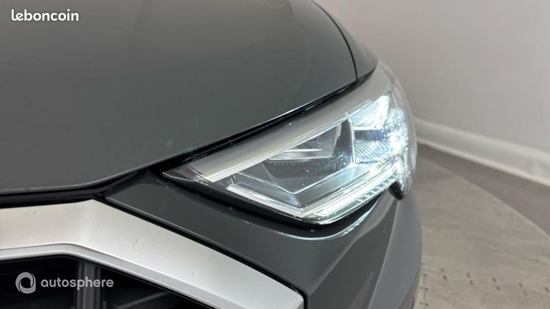 Audi Q3 35 TDI 150ch Design S tronic 7 (image 17)