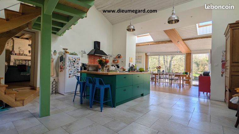 Moulin 6 pièces 237 m²