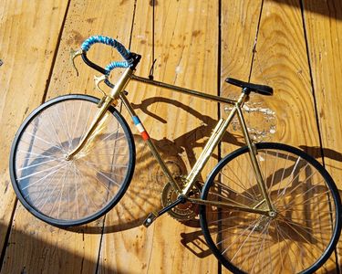 Vélo miniature Vincent van Gogh - Les Tournesols · Boutiques de musées