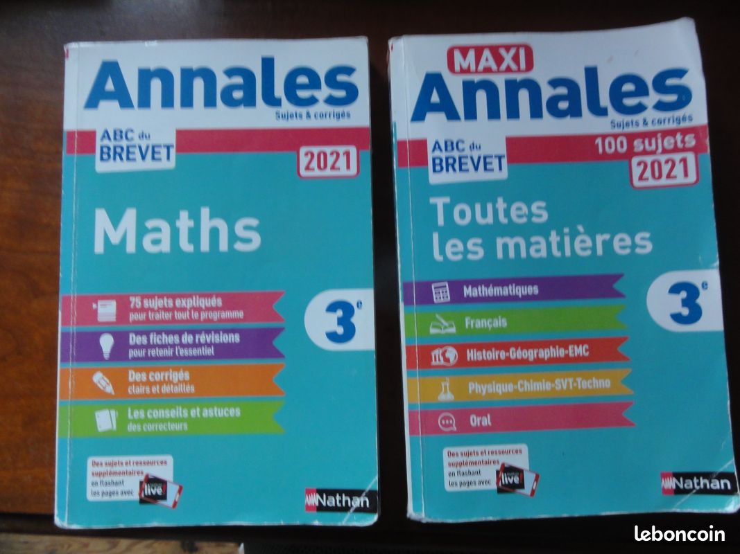 Annales brevet des collèges Mathématiques Toutes matières lot de 2 (image 1)