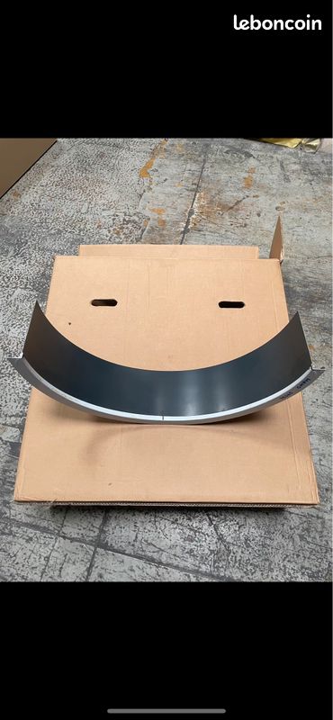 Bavette demi cercle (pour œil de bœuf) (image 3)
