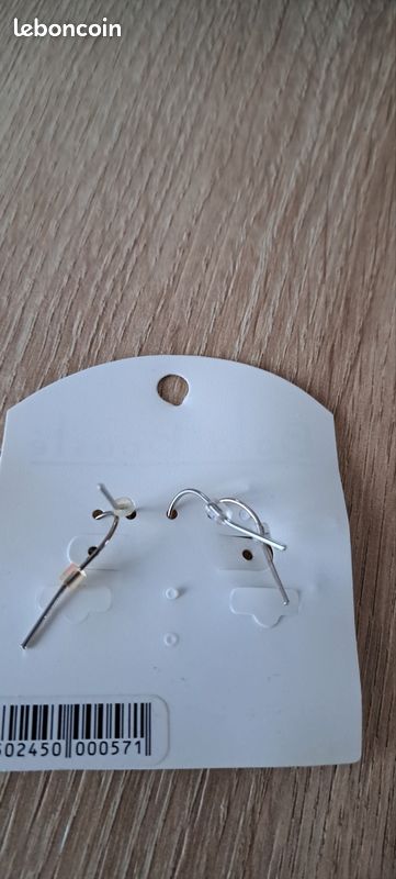 Boucle oreilles papillons (image 2)