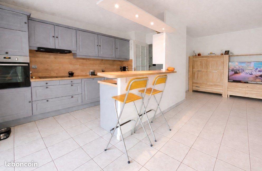 Appartement 3 pièces 65 m² · à Annemasse · 65 m² · 274 000 €