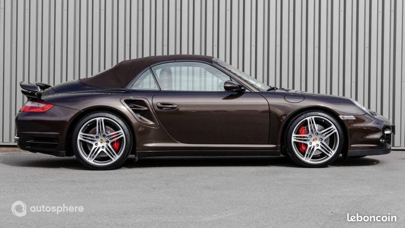 Porsche 911 Cabriolet Turbo TipTronic S (image 21)