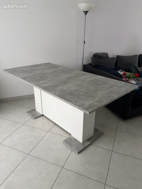 Table salle à manger (image 1)