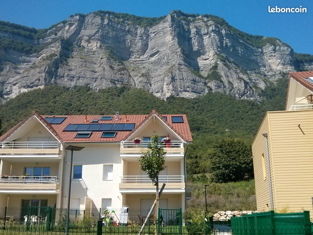 Appartement 1 pièce 34 m² · à Crolles · 34 m² · 540 €/mois