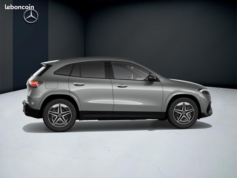 Mercedes EQA 250+ AMG Line (image 18)