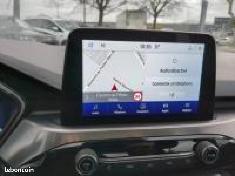 Ford Kuga 2.5 Duratec 190ch FHEV E85 Titanium BVA (image 9)