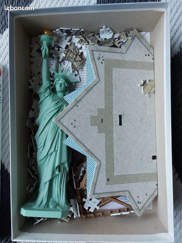 Puzzle 3d ravensburger statue de la liberté TBE (image 2)