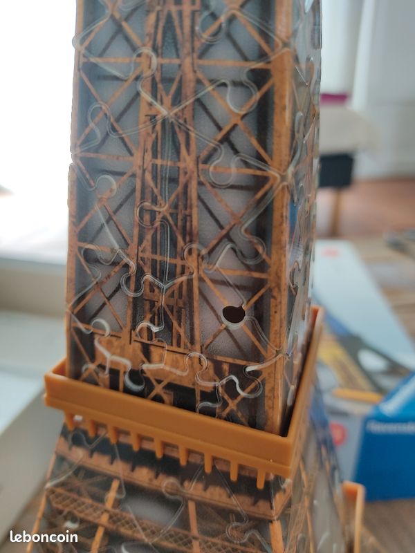 Puzzle 3D tour Eiffel (image 2)