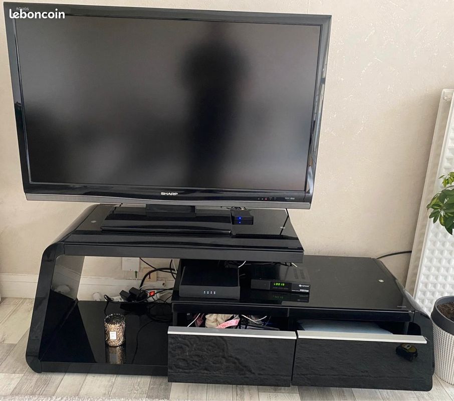 Meuble TV + télé (image 4)