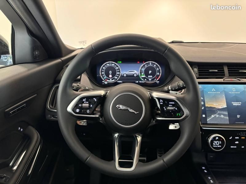 Jaguar E-Pace P270e PHEV 269ch R-Dynamic SE (image 9)