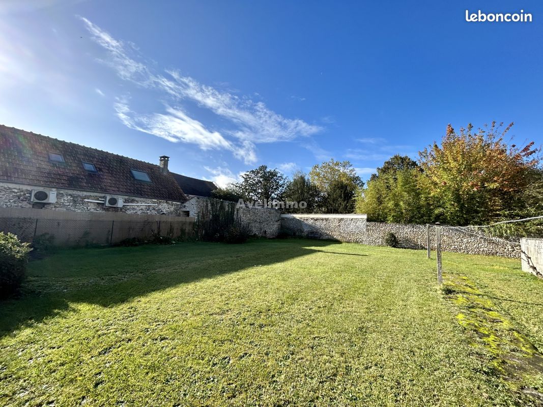 Terrain 1 pièce 280 m² · à Garancières · 280 m² · 150 000 €