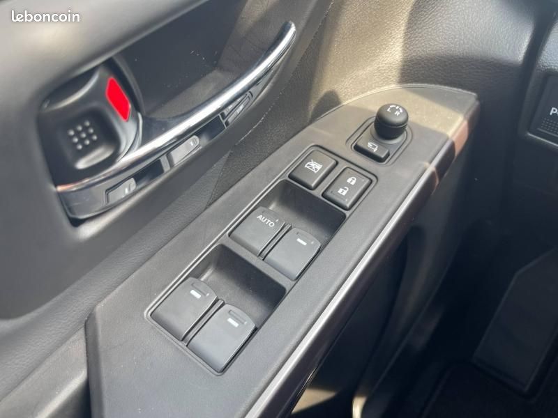 Suzuki S-Cross 1.4 Boosterjet Hybrid 110ch Style MY25 (image 12)