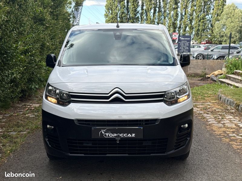 Citroen BERLINGO VAN M 650KG HDI 130CH EAT8 PREMIUM CONNECT * 2023 * 3 PLACES (image 7)