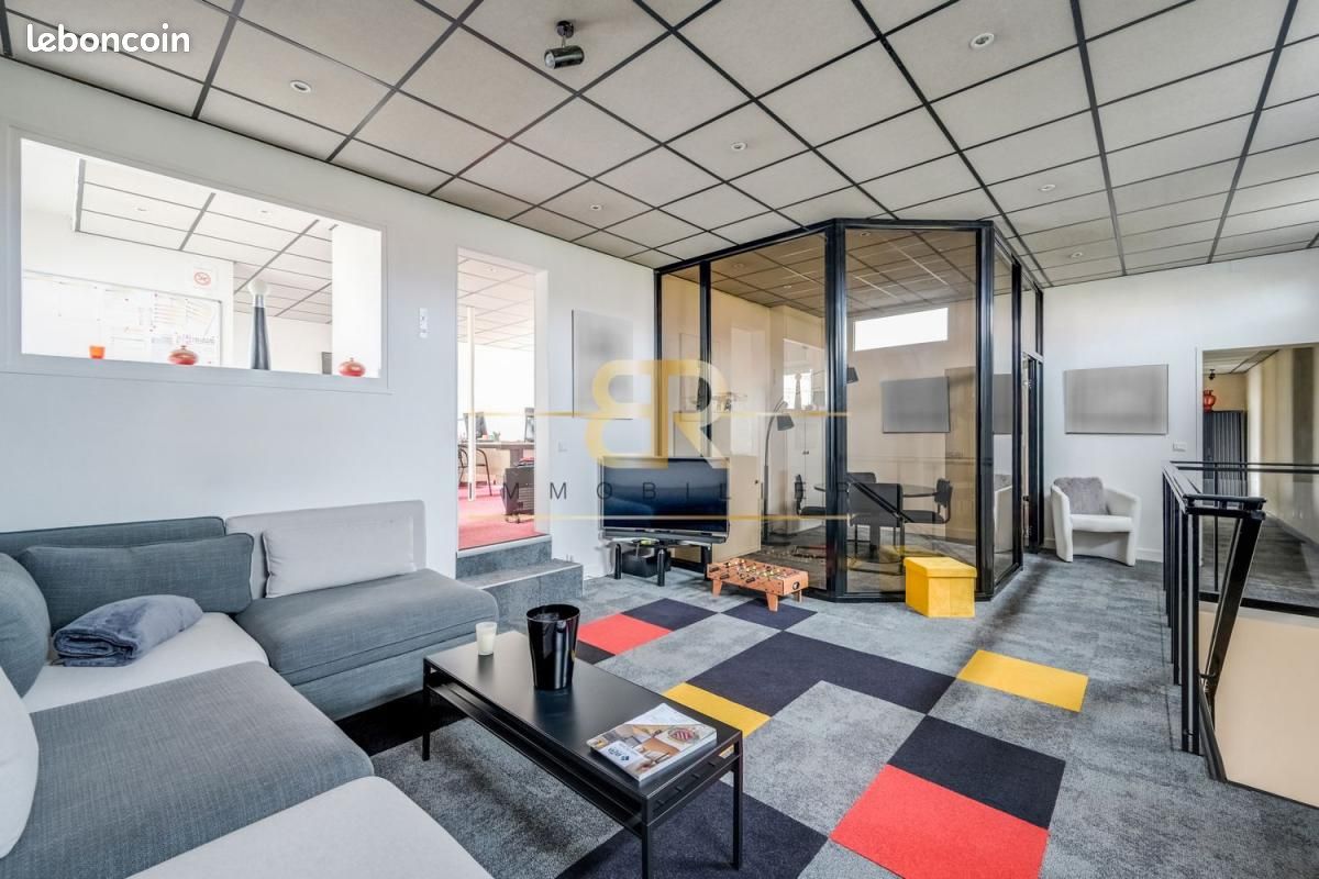Appartement 5 pièces 114 m² · à Saint-Maur-des-Fossés · 114 m² · 300 000 €