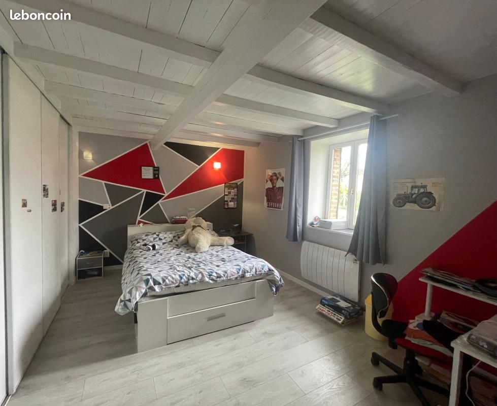 Maison 3 pièces 131 m² - Brillac 16500 (image principale 3)