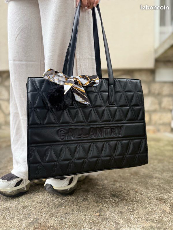 Sac à main similicuir noir étudiante/travail Accessoires Bagagerie