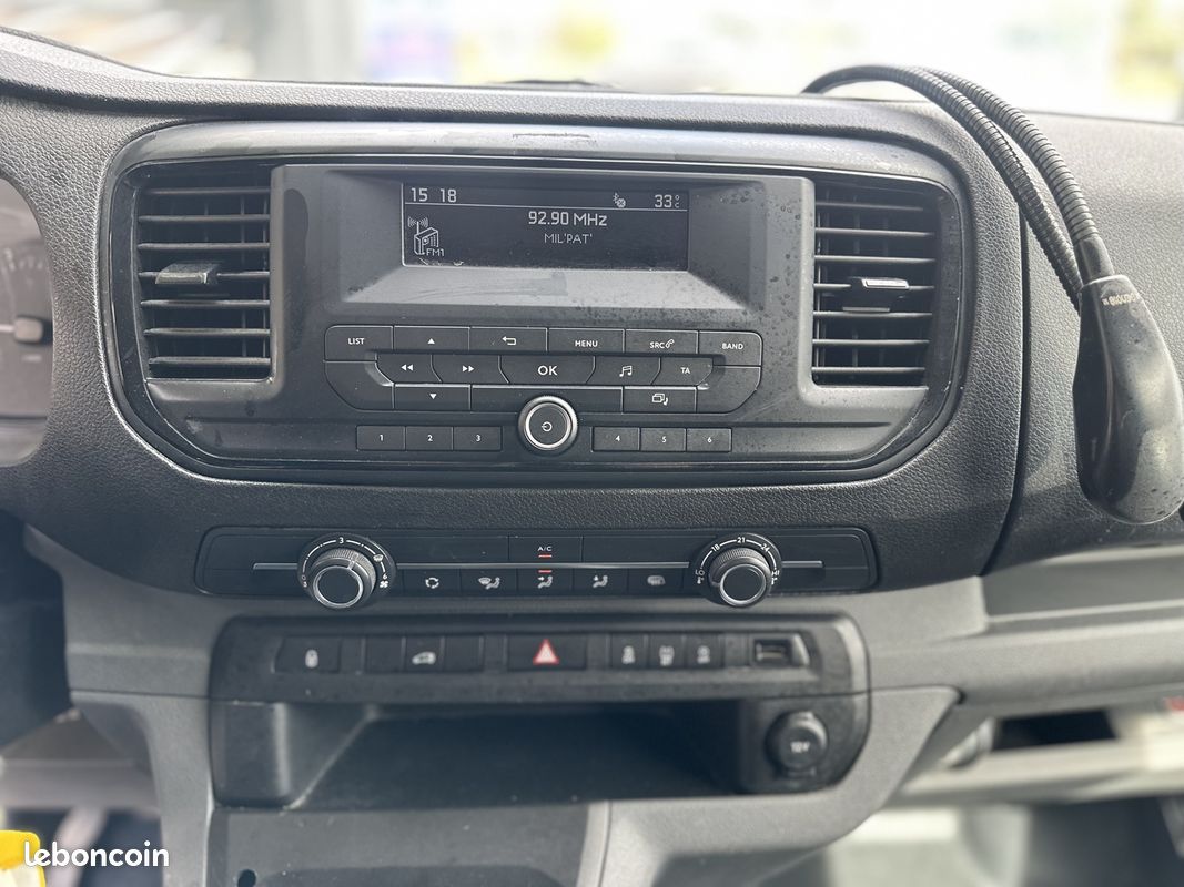 Toyota PROACE LONG 2.0 D-4D 120 ACTIVE MY20 (image 18)