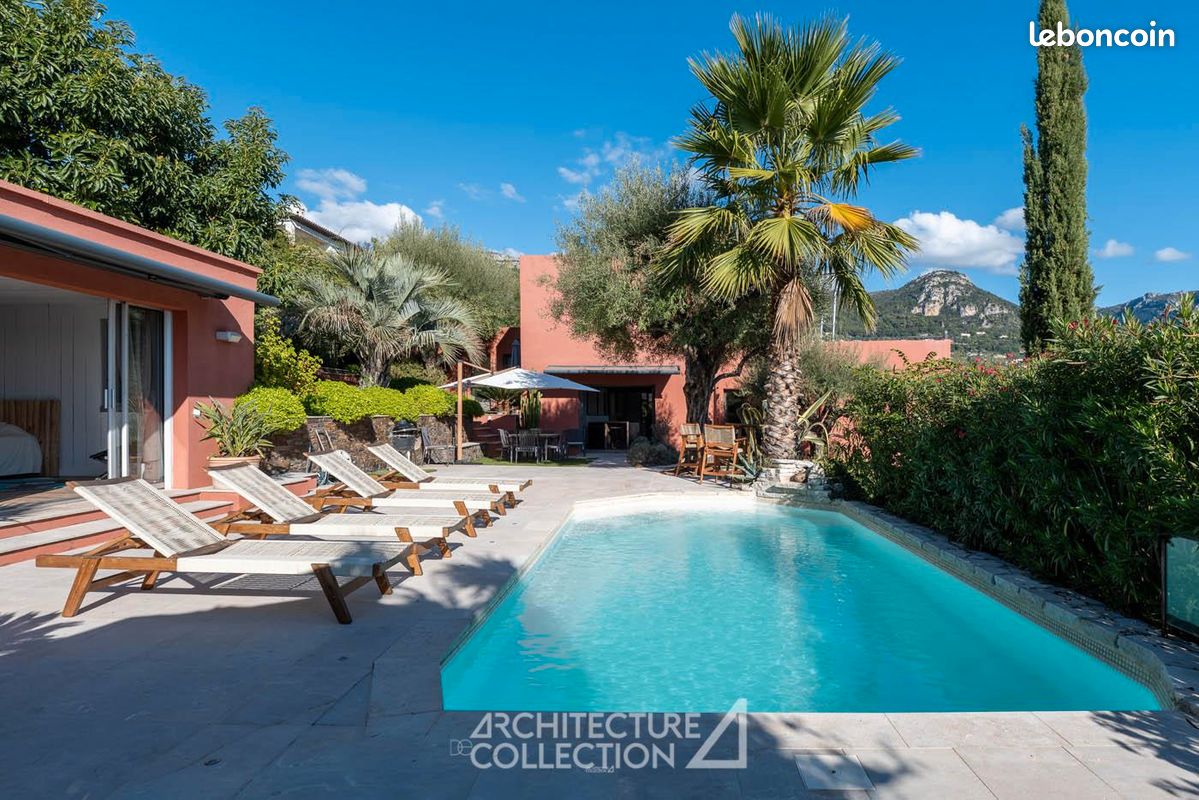 Maison 7 pièces 310 m² · à Vence · 310 m² · 1 720 000 €
