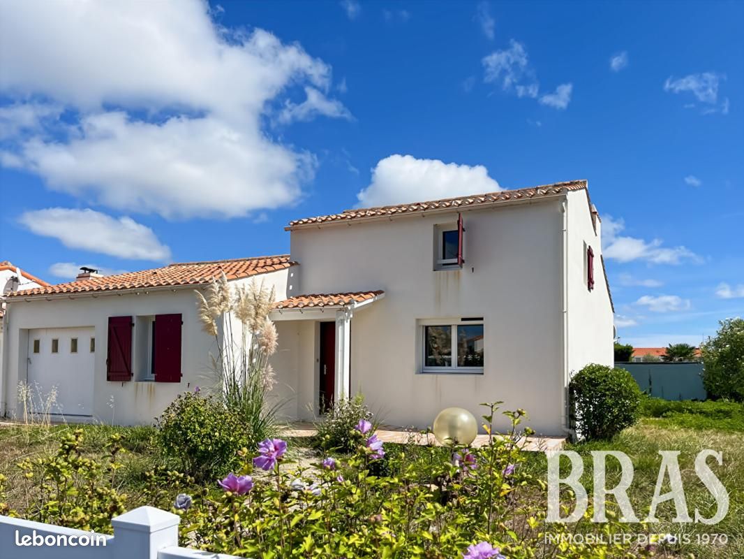 Maison 4 pièces 100 m² · à Les Sables-d'Olonne · 100 m² · 357 000 €