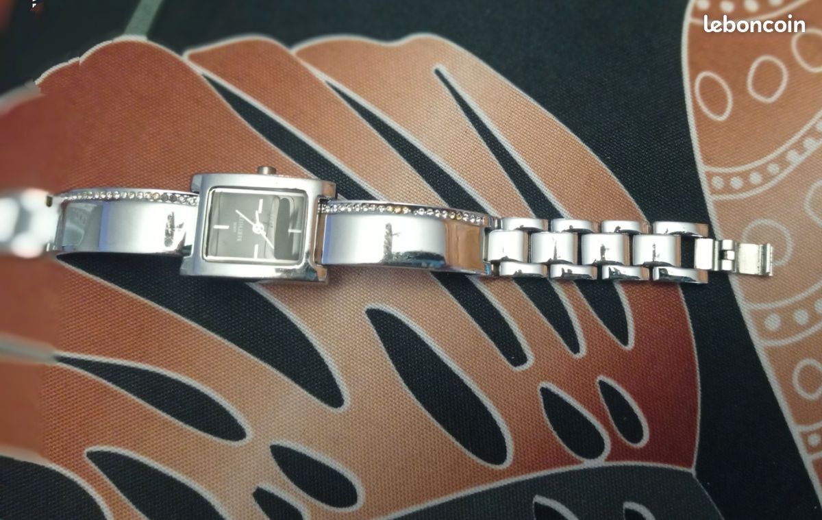 Montre marque Louis BERTHIER PARIS vintage cadran rectangulaire bracelet partie rigide zirconiums (image 4)