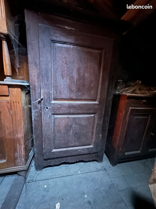 Buffet rustique ancien (image 1)