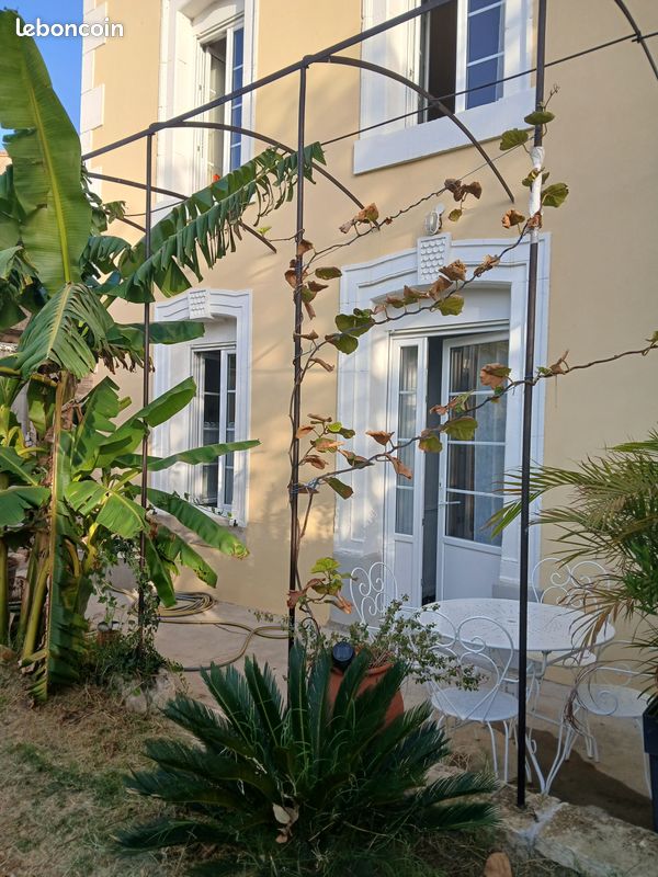 Maison 5 pièces 160 m² · à Badens · 160 m² · 320 000 €