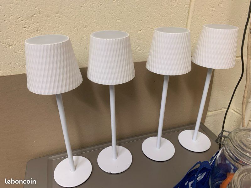 4 Lampes led usb 3 IKEA (image 1)