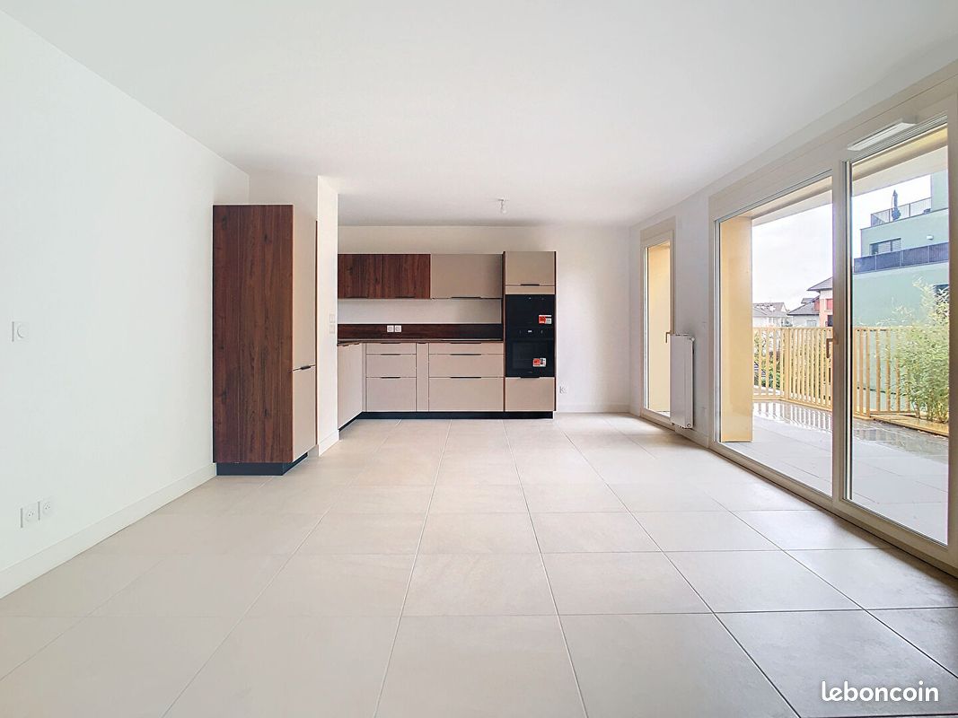 Appartement 3 pièces 66 m² · à Annecy · 66 m² · 1 461 €/mois