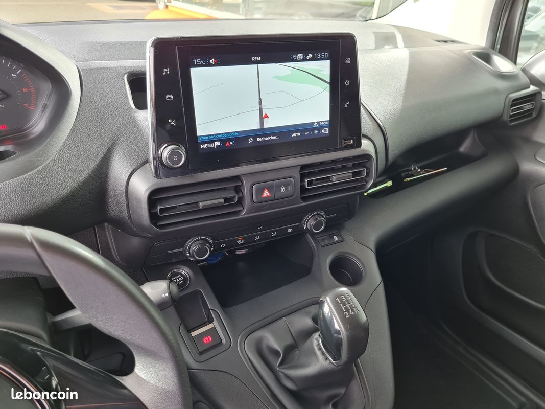 Peugeot PARTNER STANDARD 650KG BLUEHDI 100CH S&S BVM5 ASPHALT (image 11)