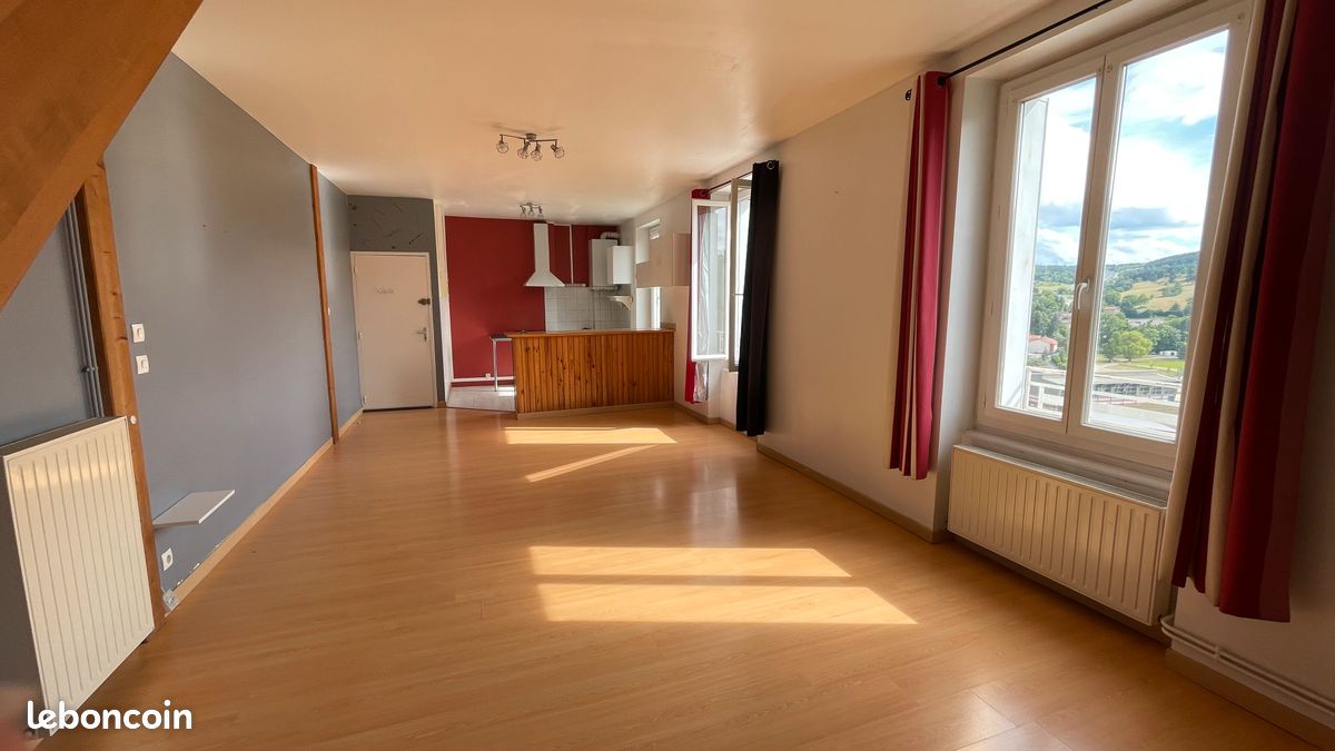 Appartement 3 pièces 72 m² · à Pont-Salomon · 72 m² · 480 €