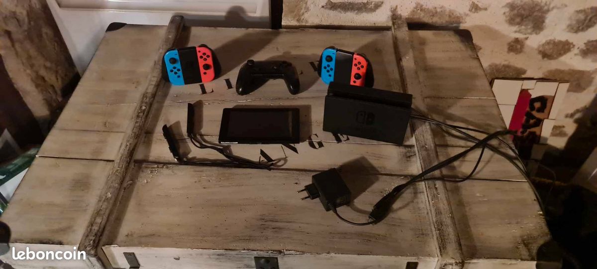 Switch (image 1)