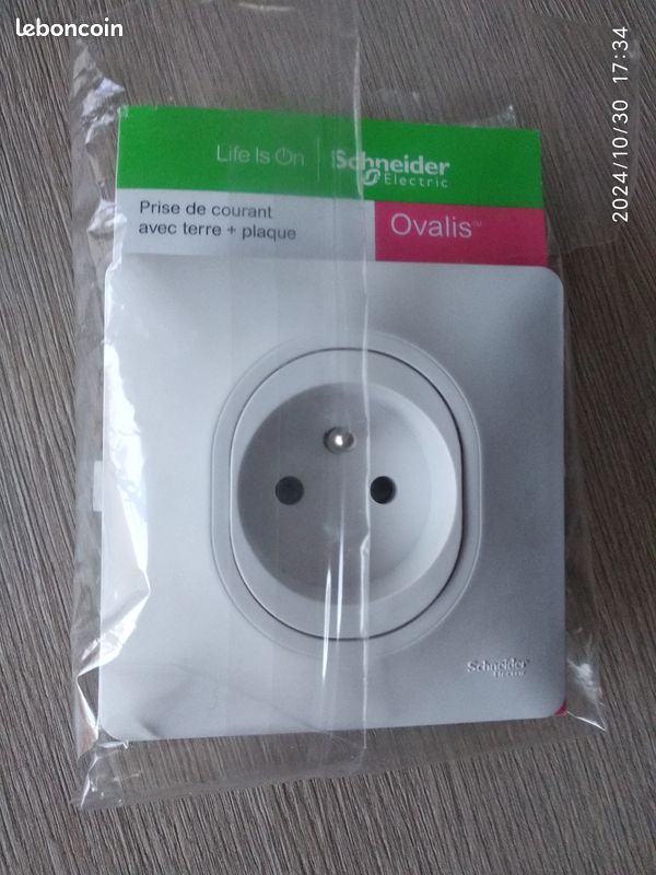 Scotty Depthpower Marinco Prise électrique