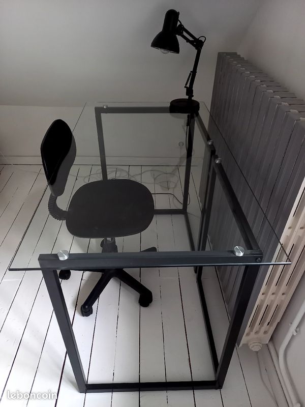 Bureau dessus verre (image 2)