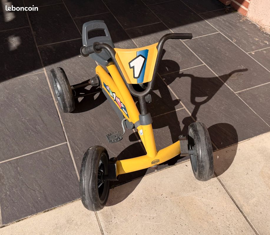 Kart à pédales (image 2)