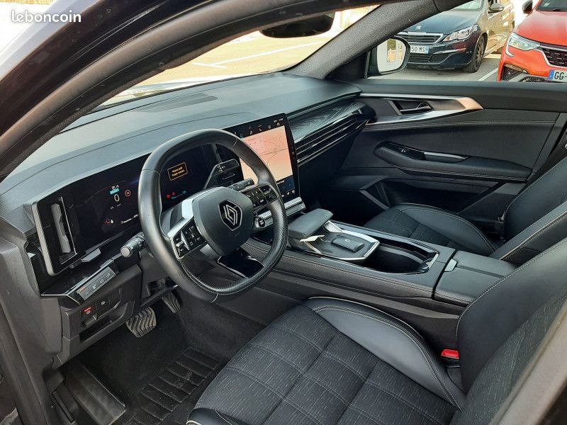 Renault AUSTRAL 1.2 E-TECH FULL HYBRID 200CH ICONIC (image 18)