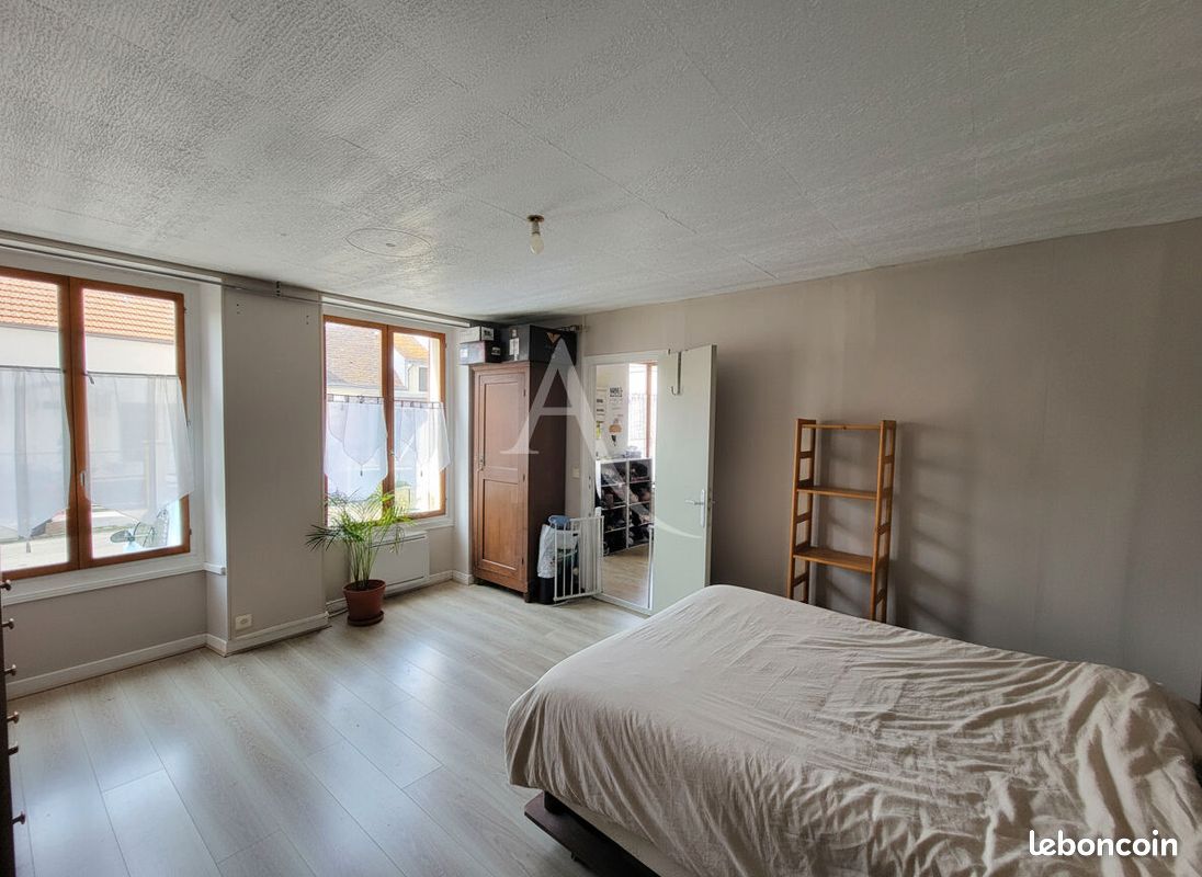 Appartement 3 pièces 57 m² · à Mormant · 57 m² · 145 000 €