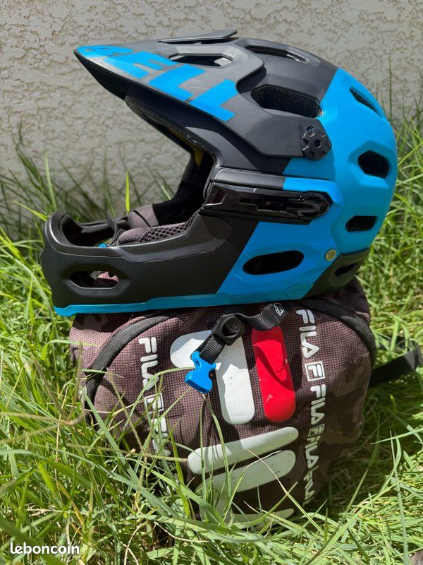 Casque VTT Intégral Dima - PC/mousse, Mentonnière Amovible, Réglable, Ventilé, 29x17cm - Protection Faciale Pour Descente Et Sentiers