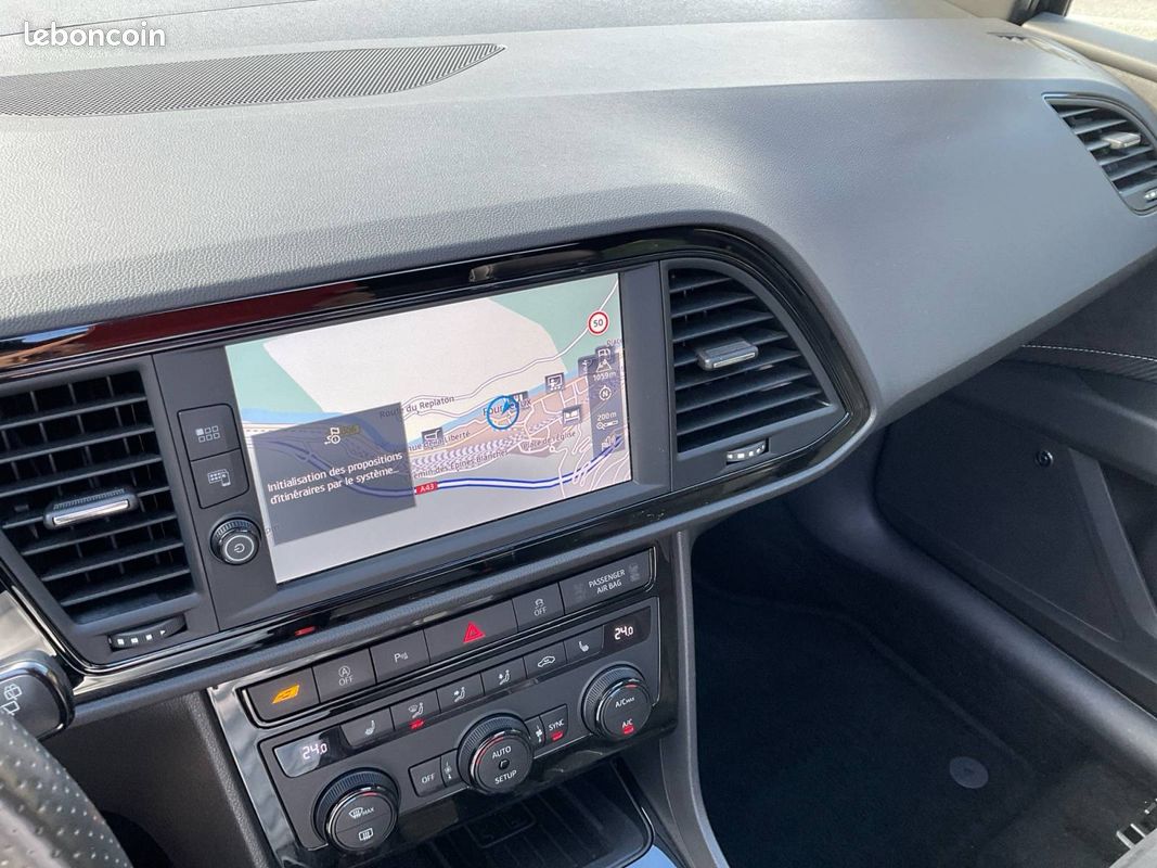SEAT Leon Sportourer ST 2.0 TSI 300 DSG7 4Drive Cupra (image 25)