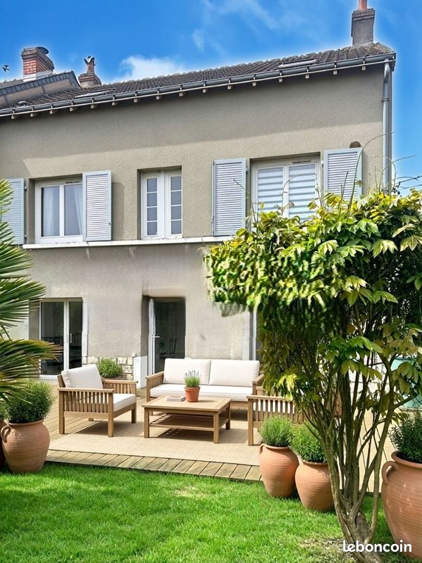 Maison 6 pièces 130 m² · à Saint-Avertin · 130 m² · 340 000 €