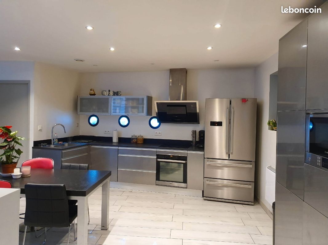 Appartement 4 pièces 75 m² · à Saint-Étienne · 75 m² · 110 000 €