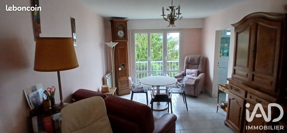 Appartement 2 pièces 50 m² · à Saint-Jean-de-la-Ruelle · 50 m² · 100 000 €