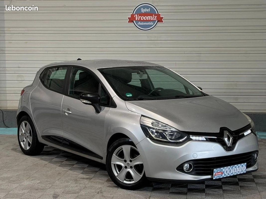 Renault Clio 1.5 DCI 90 ENERGY EXPRESSION GARANTIE 1 AN (image 2)