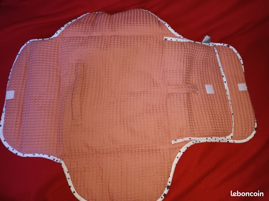 Tapis / Sac à langer Nomade Marsala Nid d'abeille (image 3)
