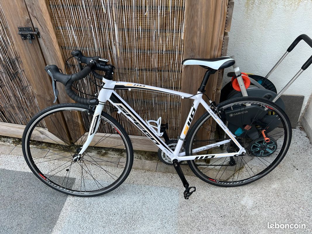 Bike Go Sport Spego Bicycle VÃ©lo Route Go Sport Spego 130 Velo