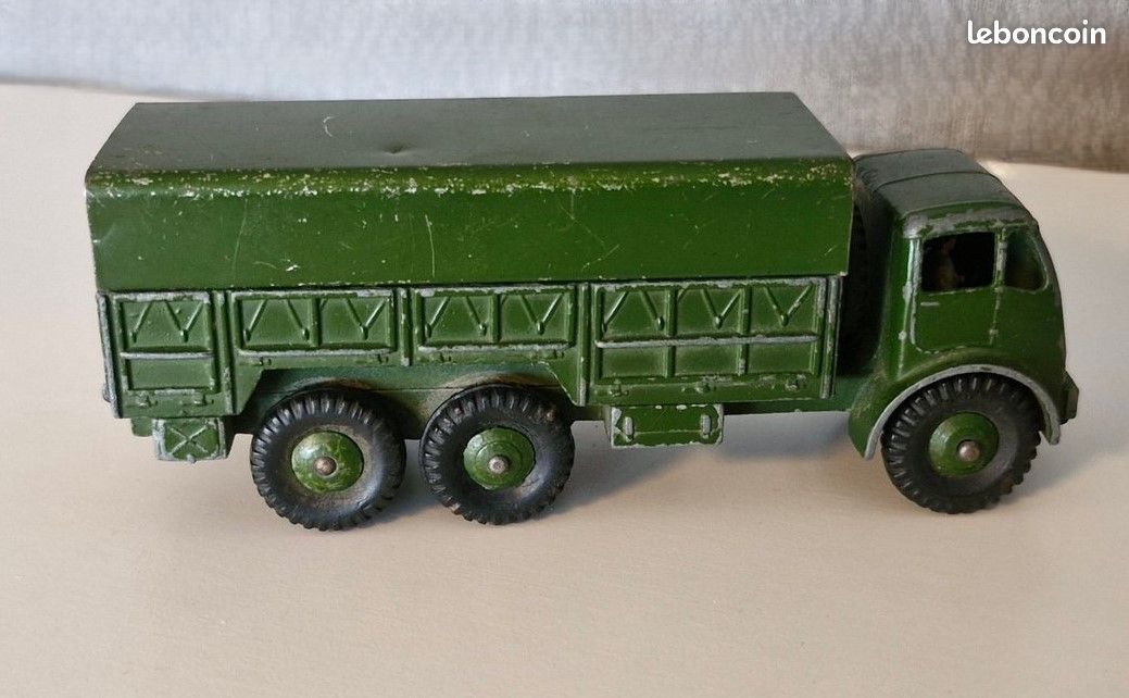 Dinky Toys Militaire GMC Baché - Collection