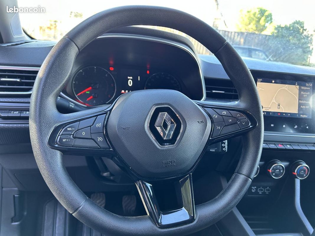Renault clio societe 1.5 bluedci 85 air (image 8)